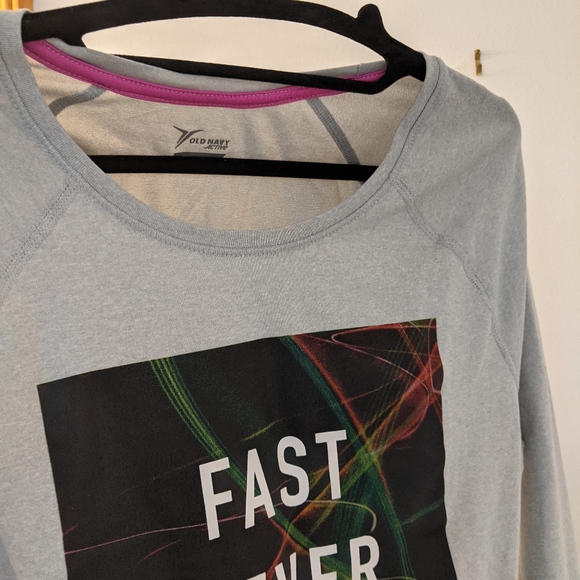 Old Navy active long sleeve shirt large - Picture 13 of 13
